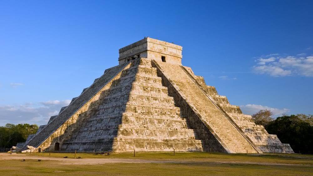 Chichen Itza Pyramid Equinox 